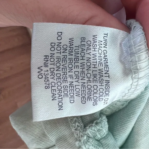 Vineyard Vines Blue Long Sleeve Tie-Dye Tee - Picture 4 of 4